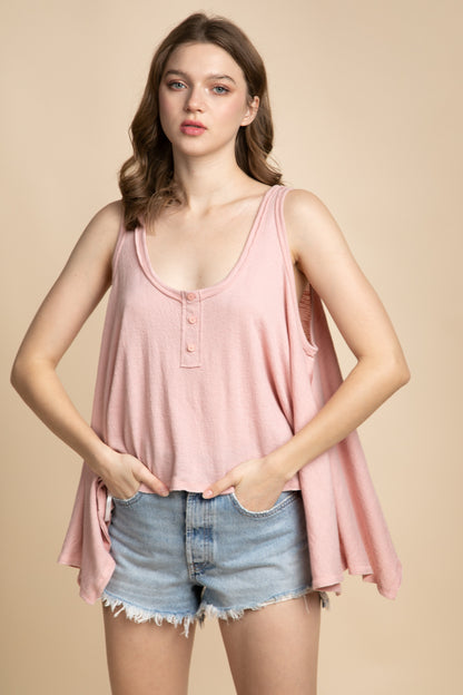 Textured Uneven Hem Sleeveless Knit Top